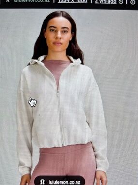 Lululemon Full Zip jacket, Peloton, Color- Bone, Size 12